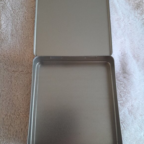 Vintage Camel Lights Tin Case Pleasure to Burn Cigarette Man Promo Pack Trench - Picture 3 of 3